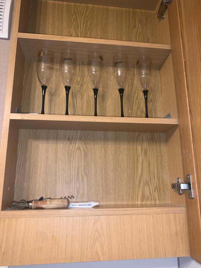 K76 - Very Nice 2-Bedrooms Apartment -2 Big Beds-1 Single Bed Ταρτού Εξωτερικό φωτογραφία